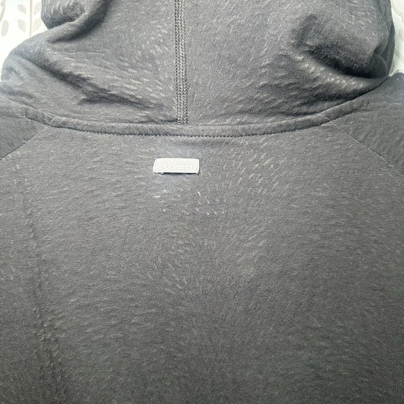 Columbia Women's Size Large Gray 3/4 Sleeve Hooded Semi Sheer - Picture 7 of 7